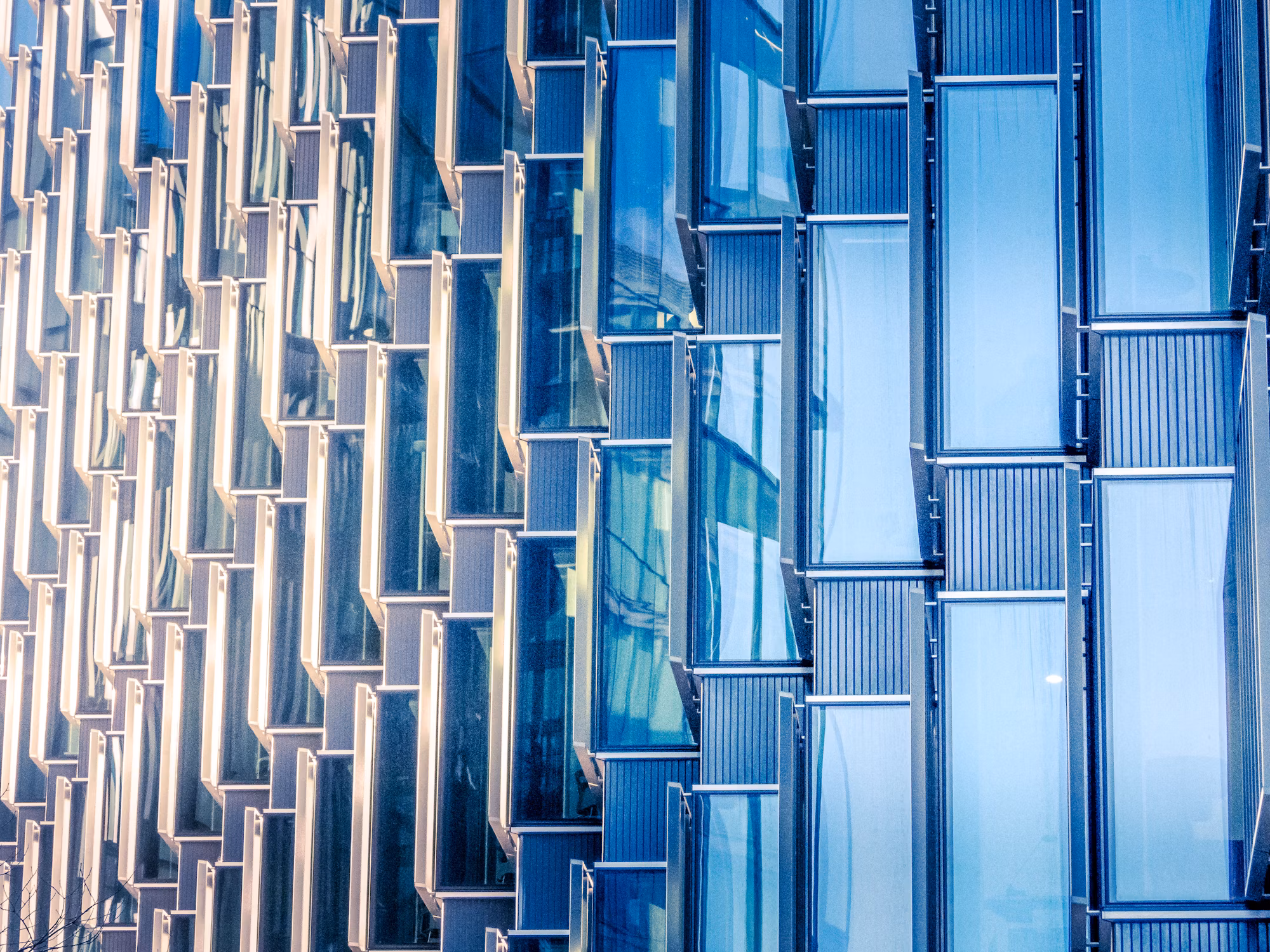 Maximizing Small Spaces: Creative Solutions for Apartment Living